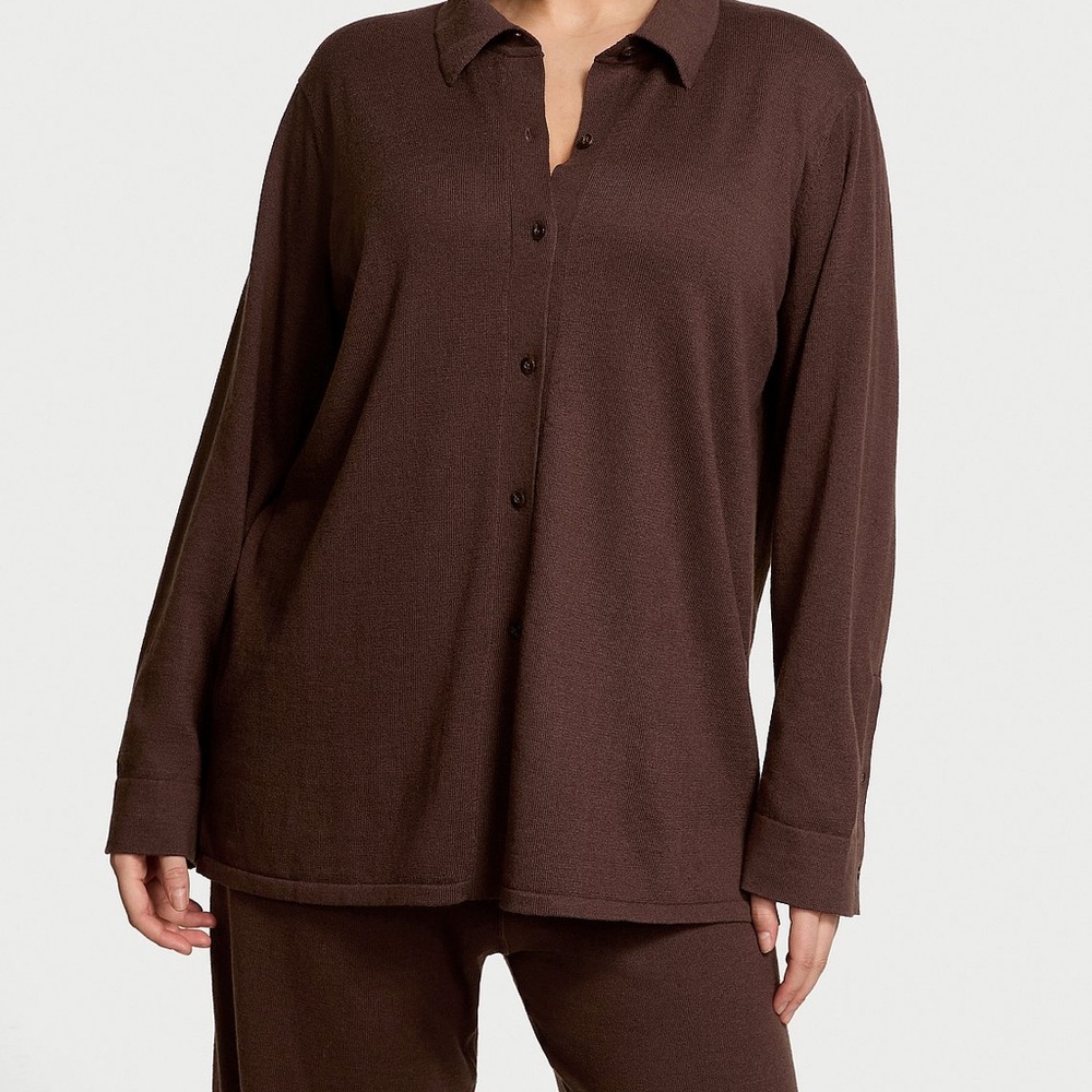 VICTORIA'S SECRET Luxe Crème Knit Button-Up Shirt new with tags